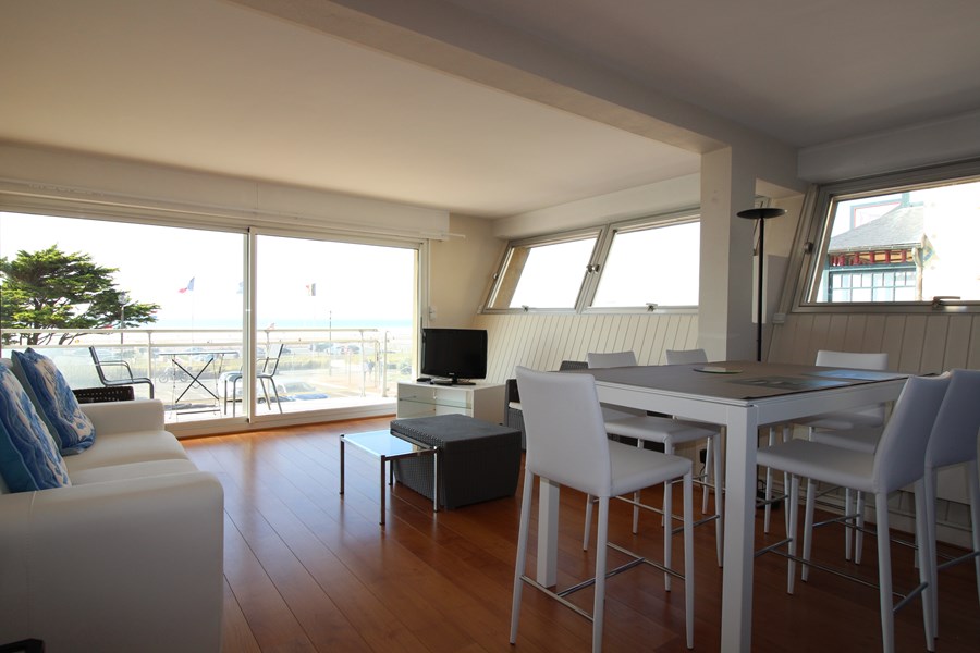 /picture/helios/116252002/SUMMER 11/5_2025-12-23CET00h00-13.jpg